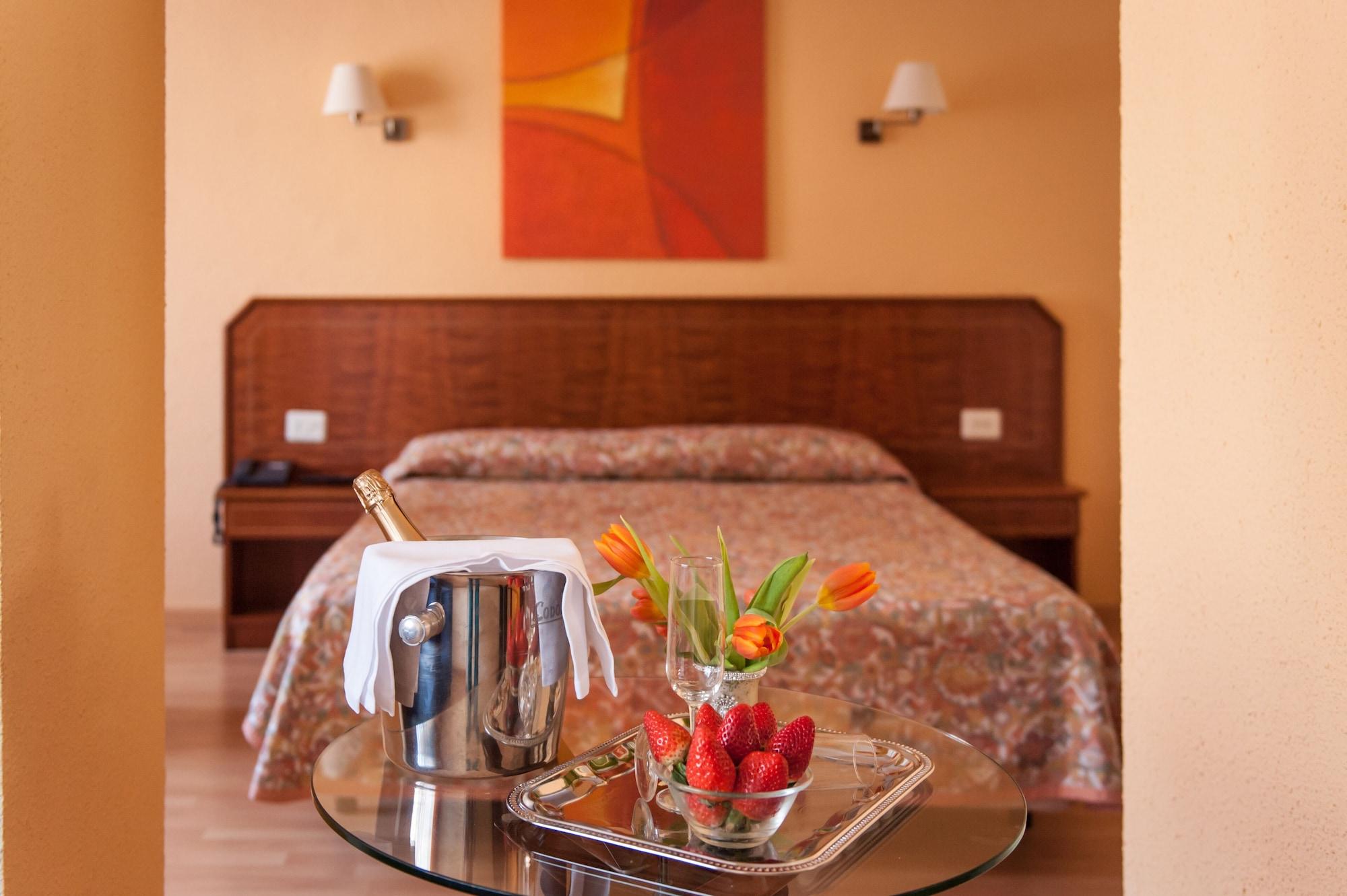 Hotel Unzaga Plaza Éibar Esterno foto