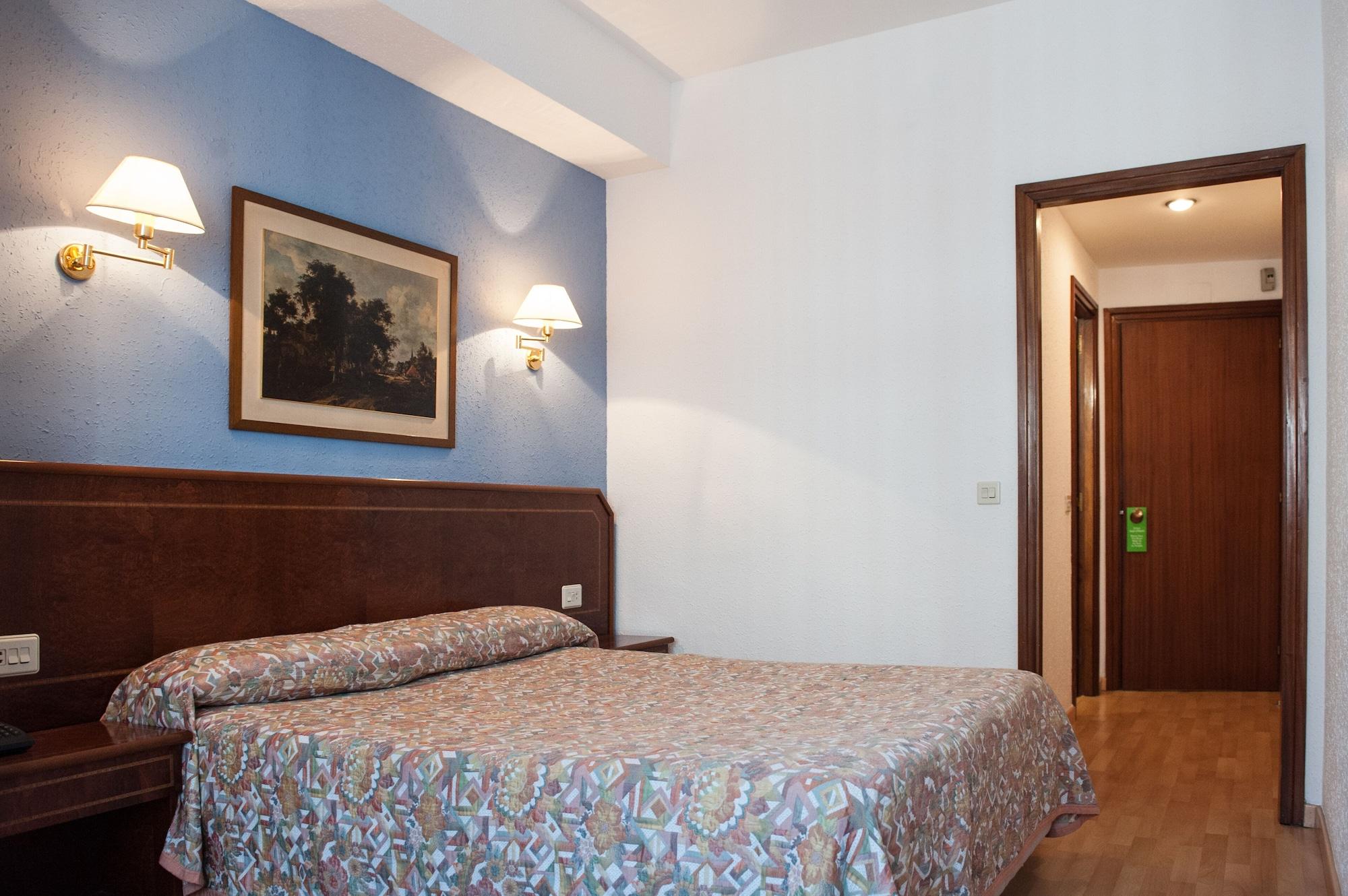 Hotel Unzaga Plaza Éibar Esterno foto